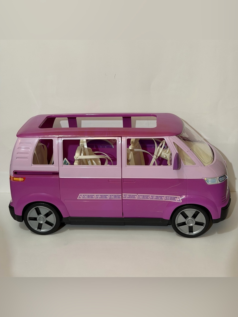 Mattel Barbie Pink Purple Volkswagen Microbus Van SUV 2002 Vintage